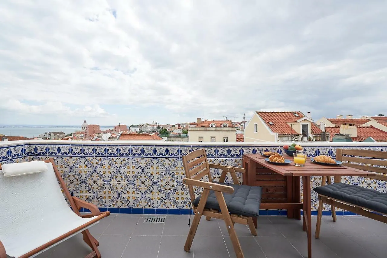 Belle Vue Sur Le Tage Apartment Lisbon Portugal
